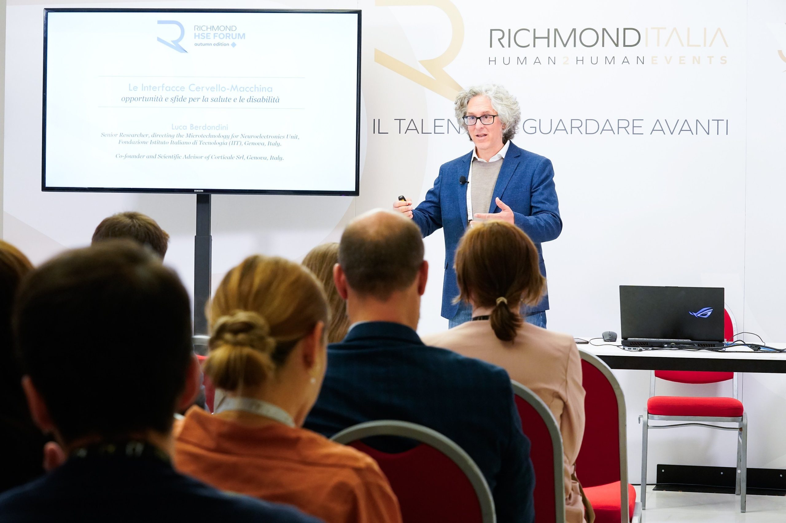 Tecnologie sempre più umane o umani sempre più tecnologici? 